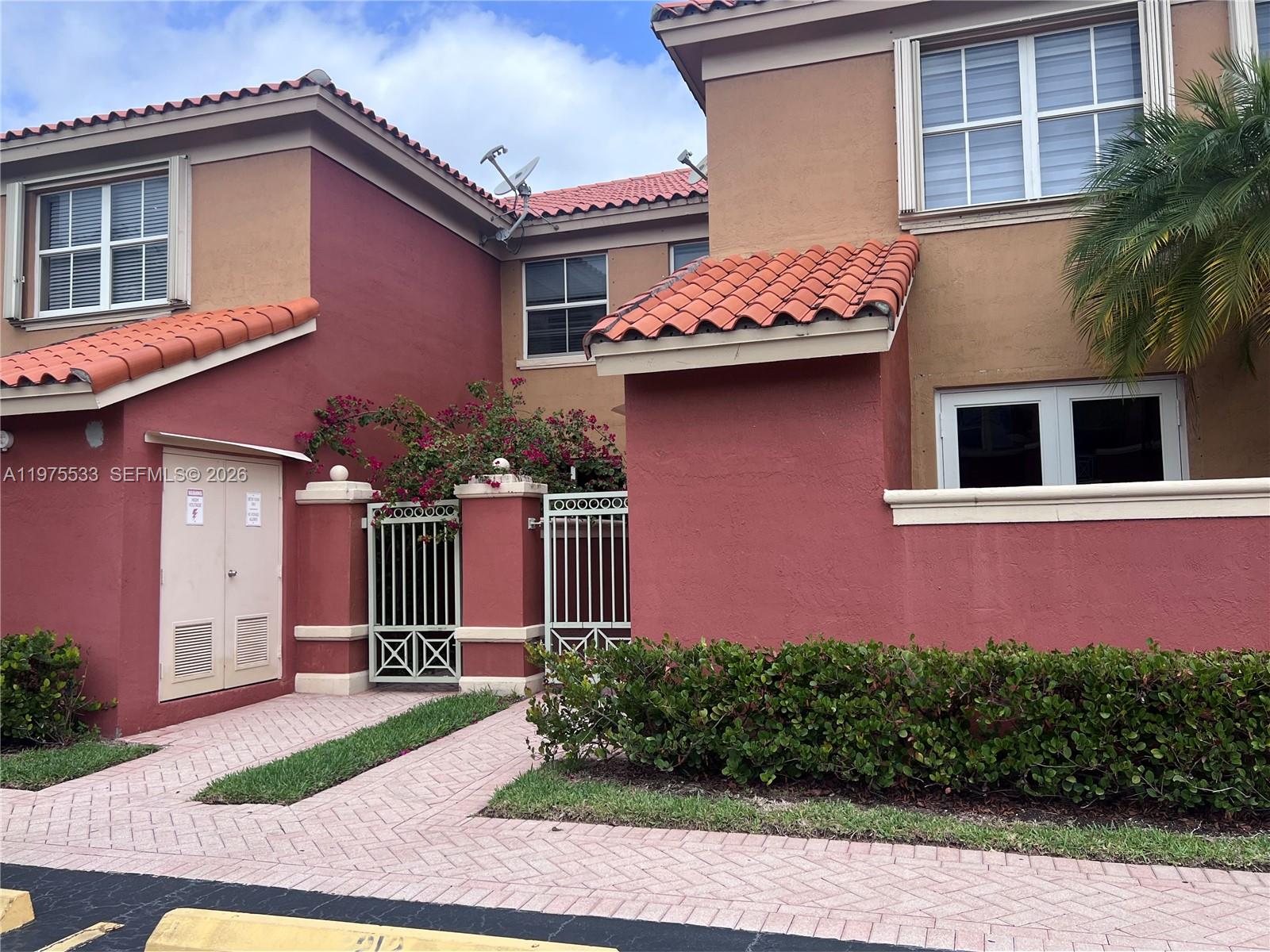 6104 NW 114th Place 213, Doral, FL 33178, Doral