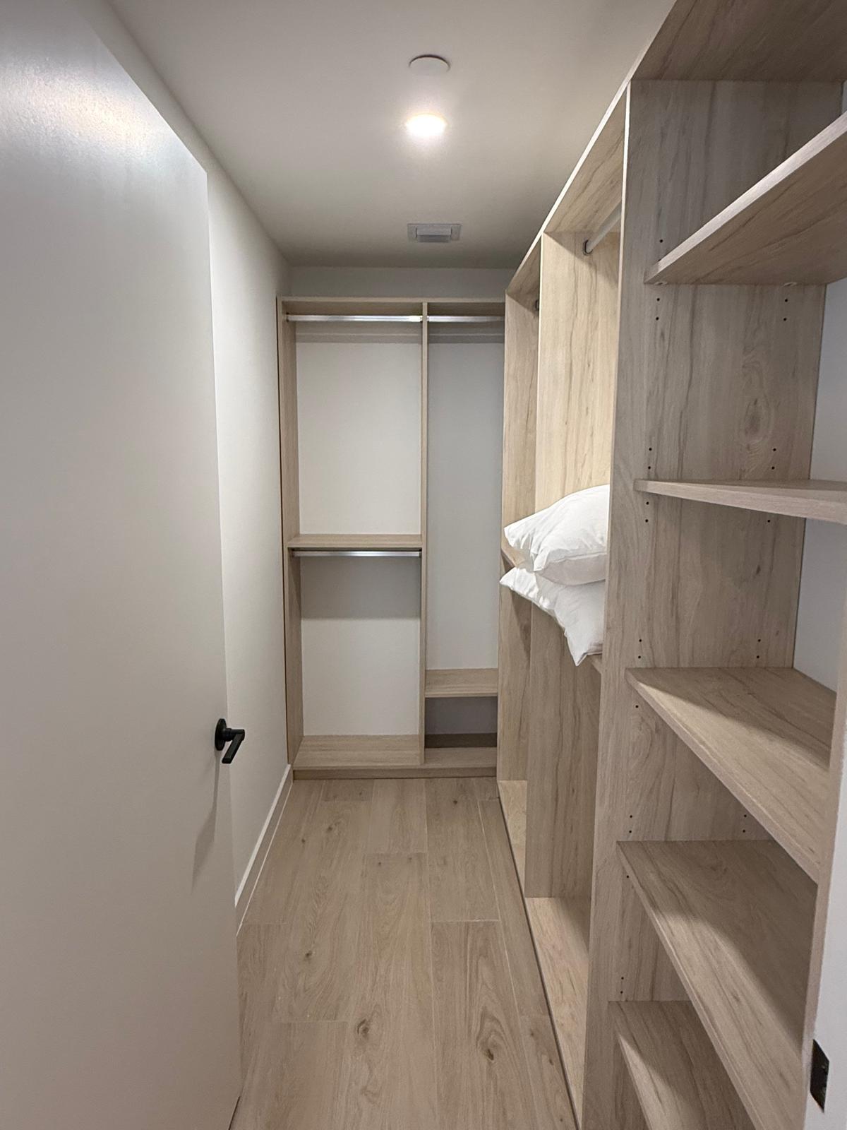 225 N Miami Avenue 910 — photo 10