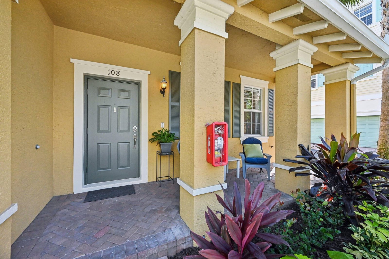 110 E Pigeon Plum Drive 108, Jupiter, FL 33458 photo 4