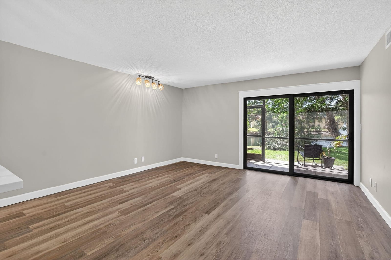918 SW 9th Street Circle 105, Boca Raton, FL 33486 photo 11
