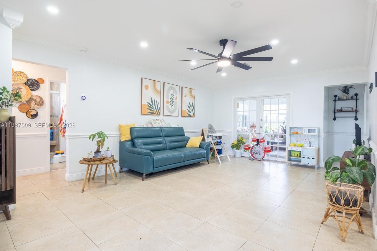 8740 NW 11th Street, Pembroke Pines, FL 33024 photo 2