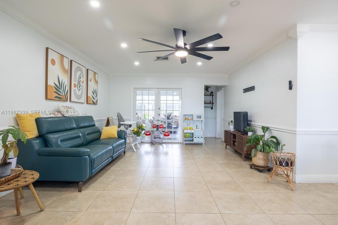 8740 NW 11th Street, Pembroke Pines, FL 33024 photo 3
