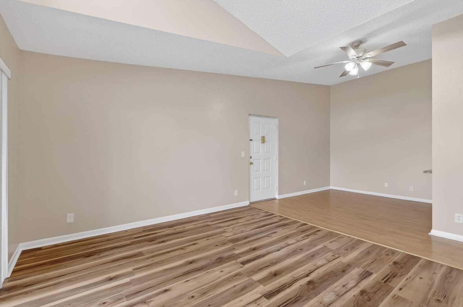 624 Sea Pine Way B3 — photo 12