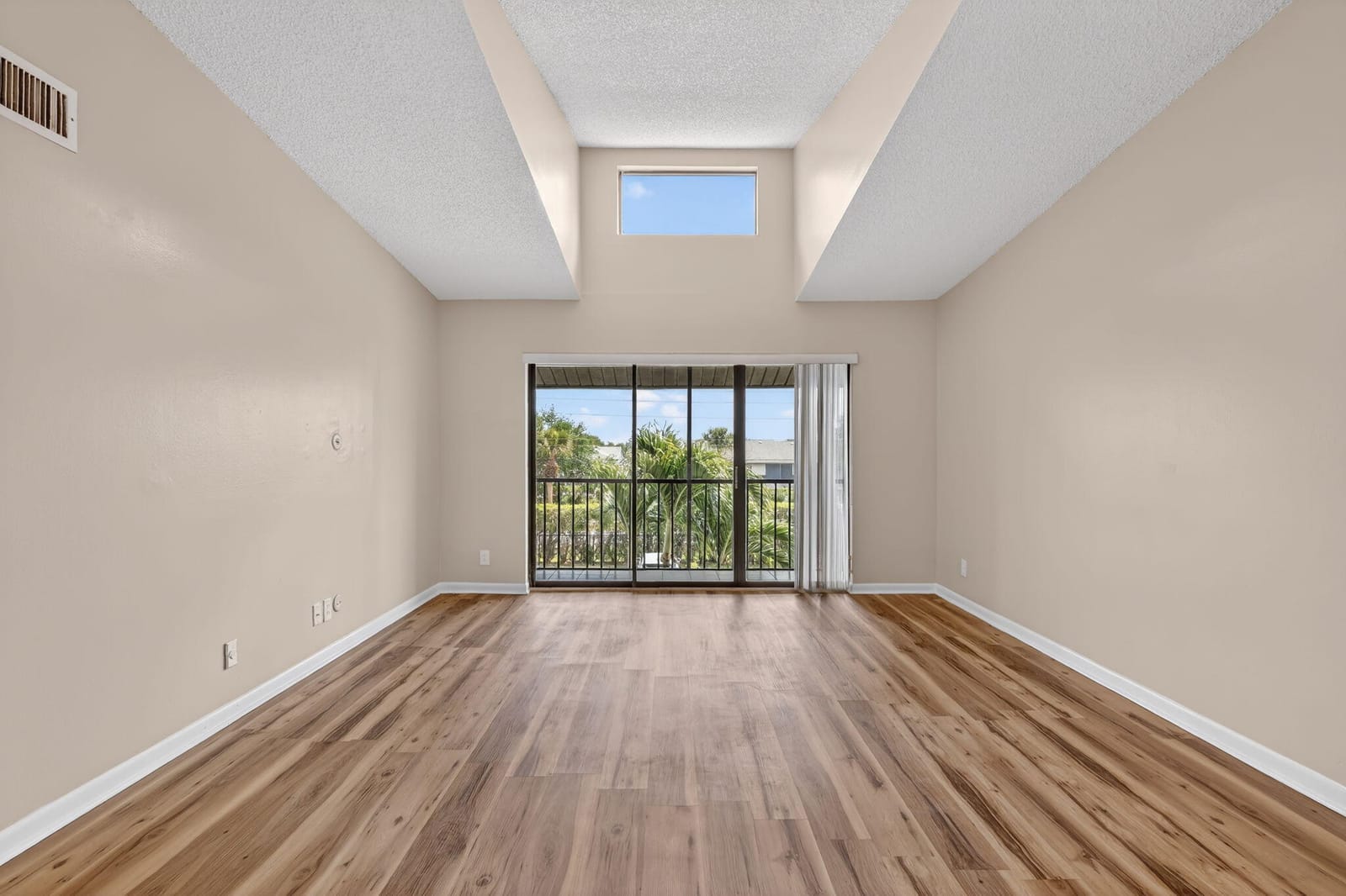 624 Sea Pine Way B3 — photo 9