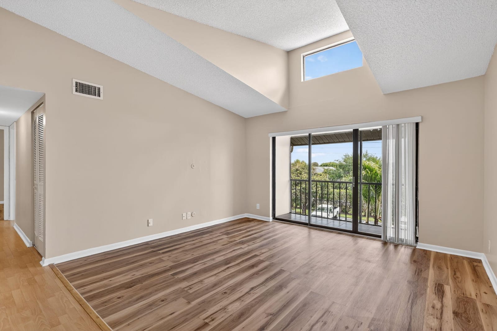624 Sea Pine Way B3 — photo 10