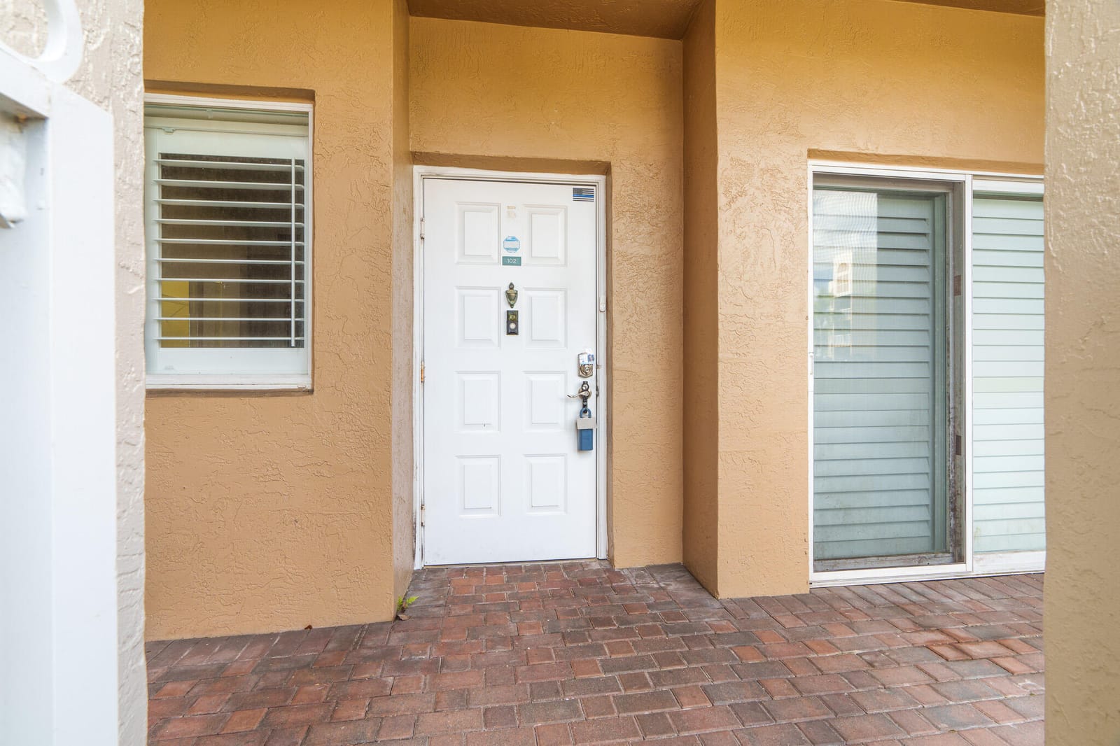 7623 Southampton Terrace 102, Tamarac, FL 33321 photo 2
