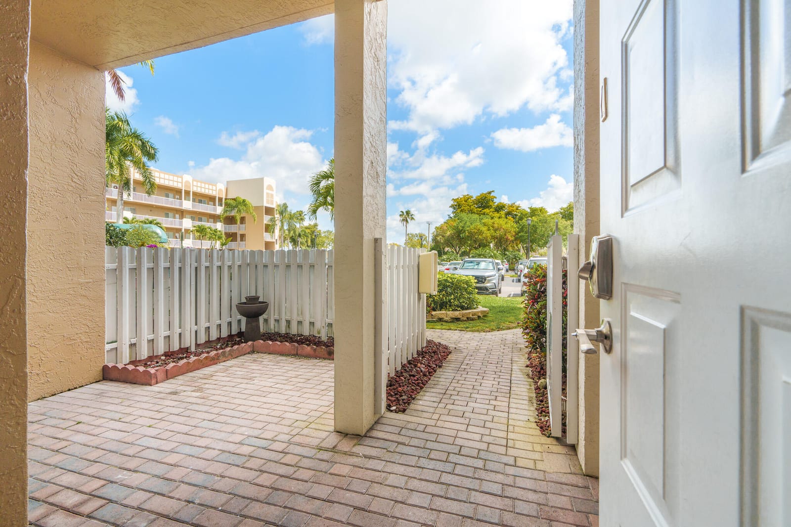 7623 Southampton Terrace 102, Tamarac, FL 33321 photo 10