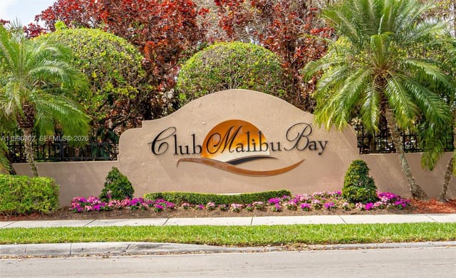 935 NE 33rd Terrace 203, Homestead, FL 33033