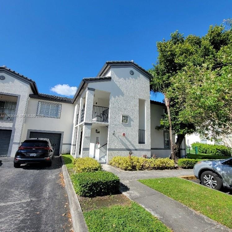 4370 NW 107th Avenue 107 — photo 3