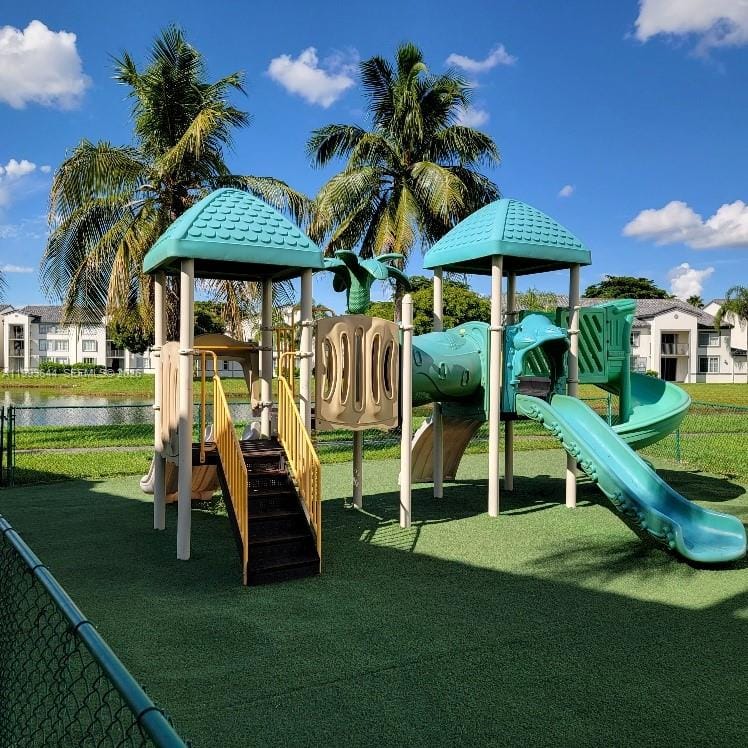 4370 NW 107th Avenue 107, Doral, FL 33178 photo 27