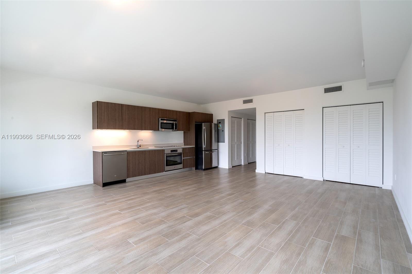 1600 SW 1st Avenue 711, Miami, FL 33129 photo 4