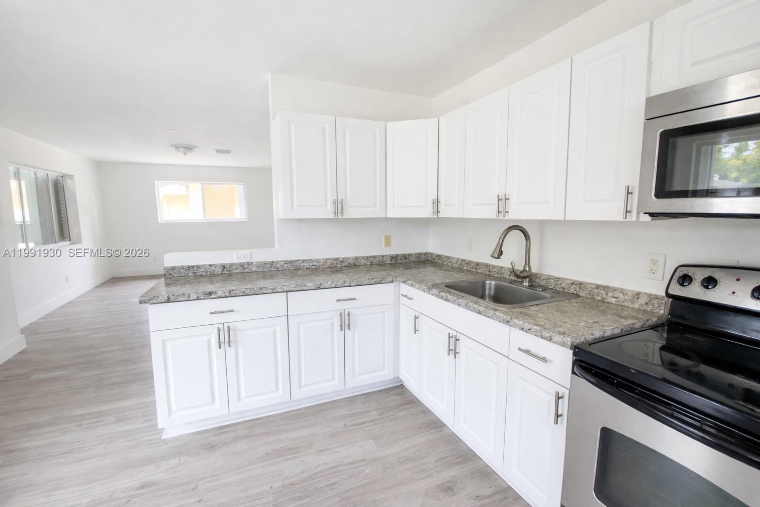 2840 NW 8th Street, Fort Lauderdale, FL 33311 photo 5