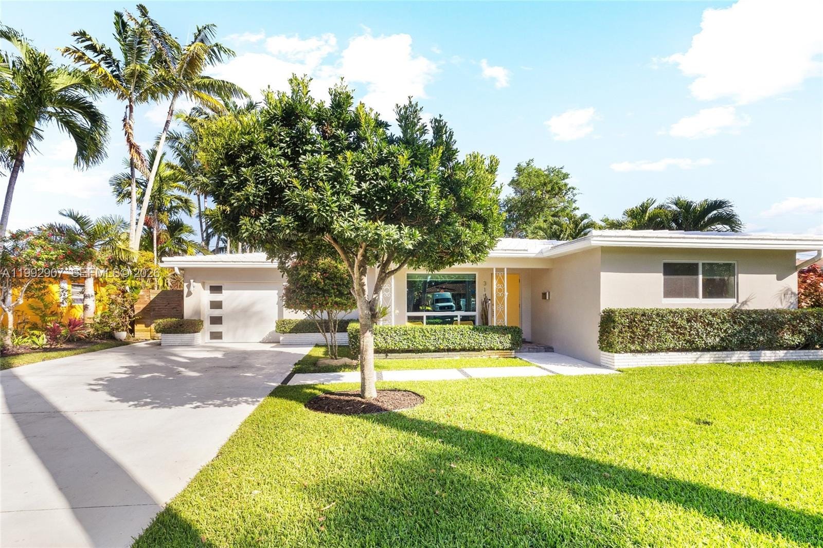 315 N 31st Road, Hollywood, FL 33021 photo 3