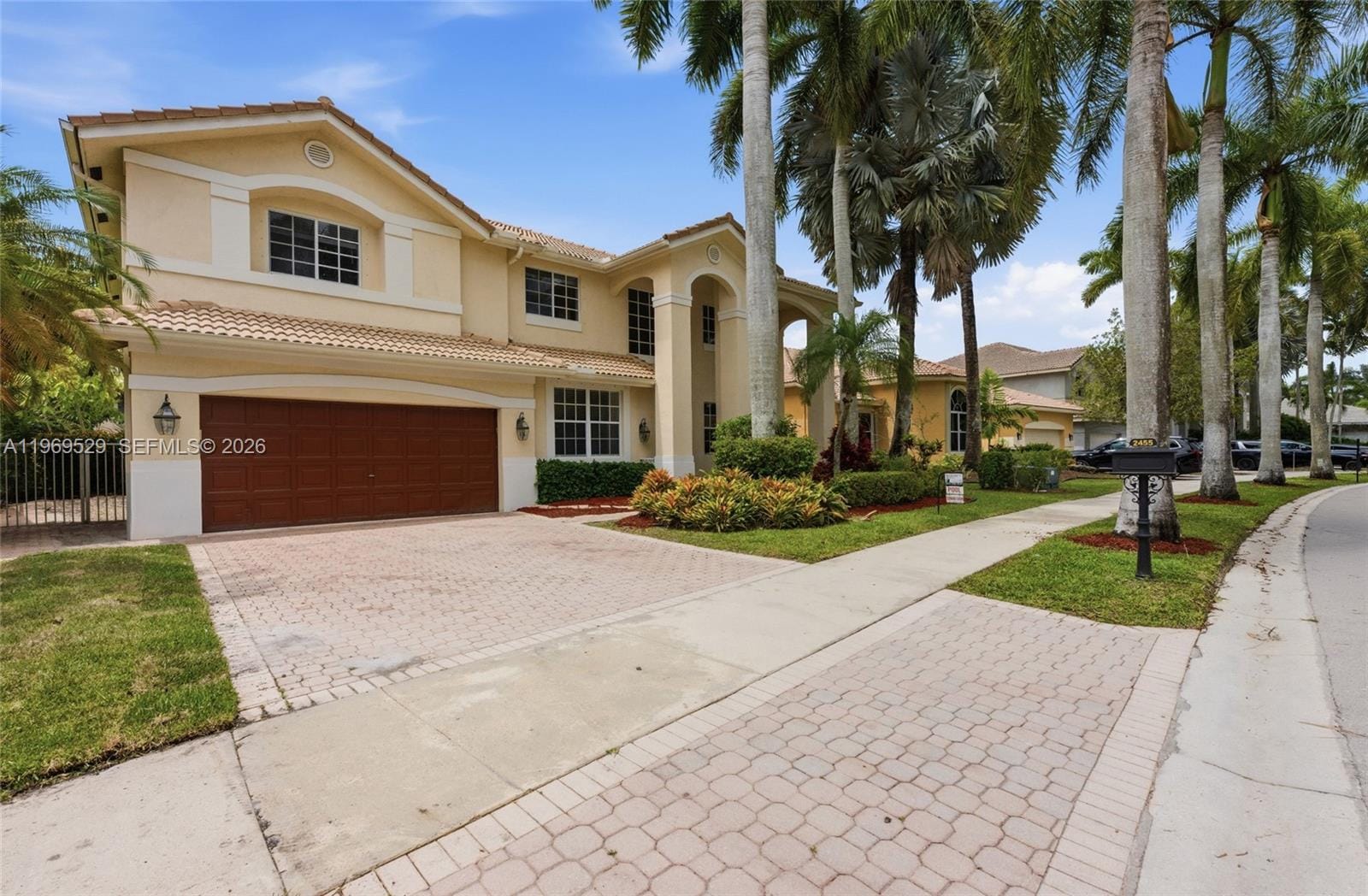 2455 Greenbrier Court, Weston, FL 33327