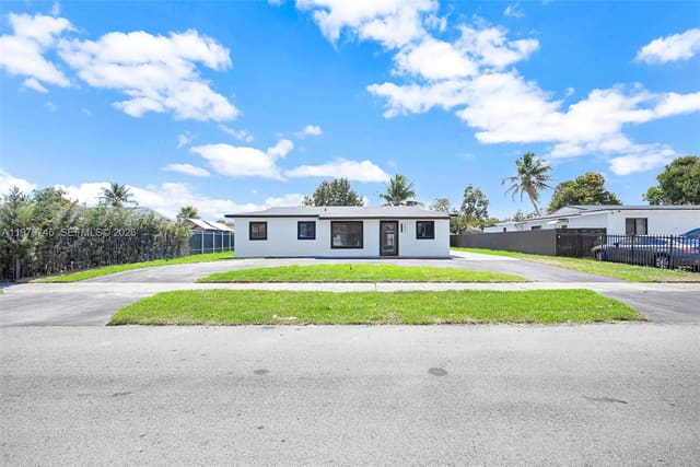 4480 NW 201st Street, sold in Carol City Gdns 1st Addn, Miami Gardens, FL