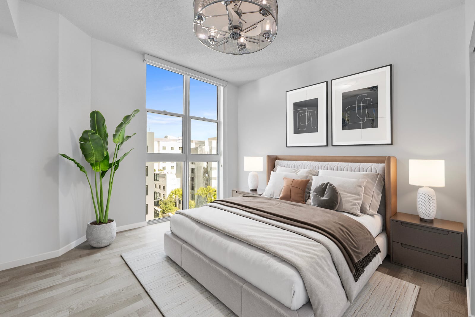 111 SE 8th Avenue 705 — photo 9