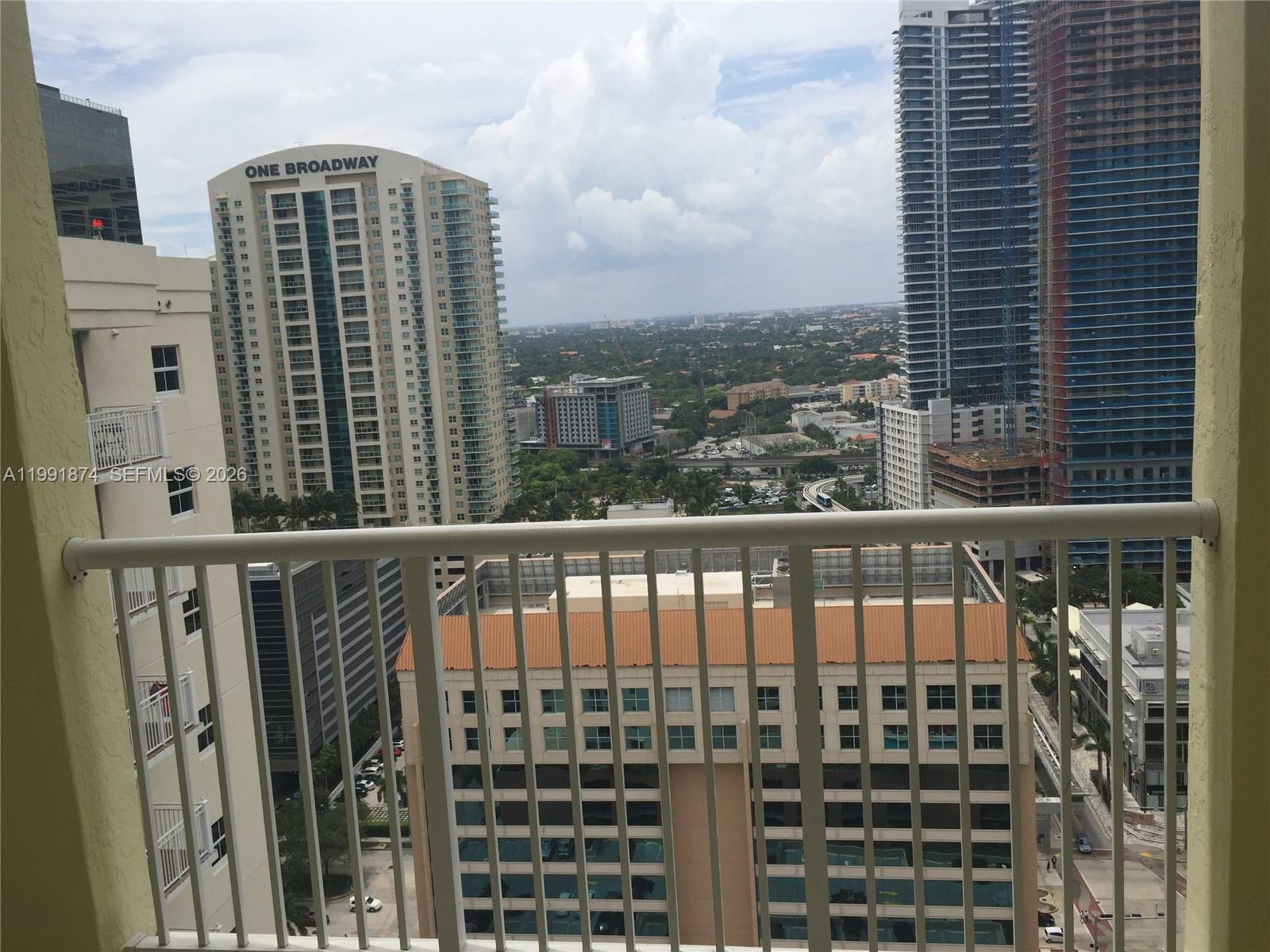 170 SE 14th Street 3005, Miami, FL 33131, Miami