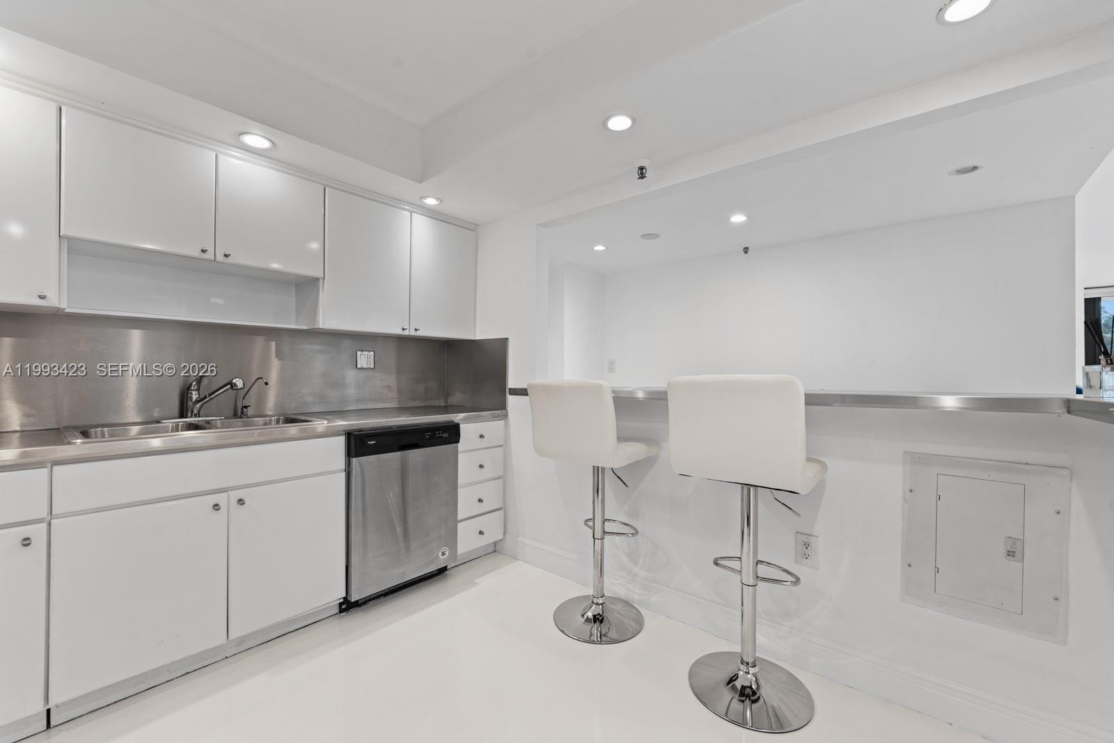 1623 Collins Avenue 318, Miami Beach, FL 33139 photo 10