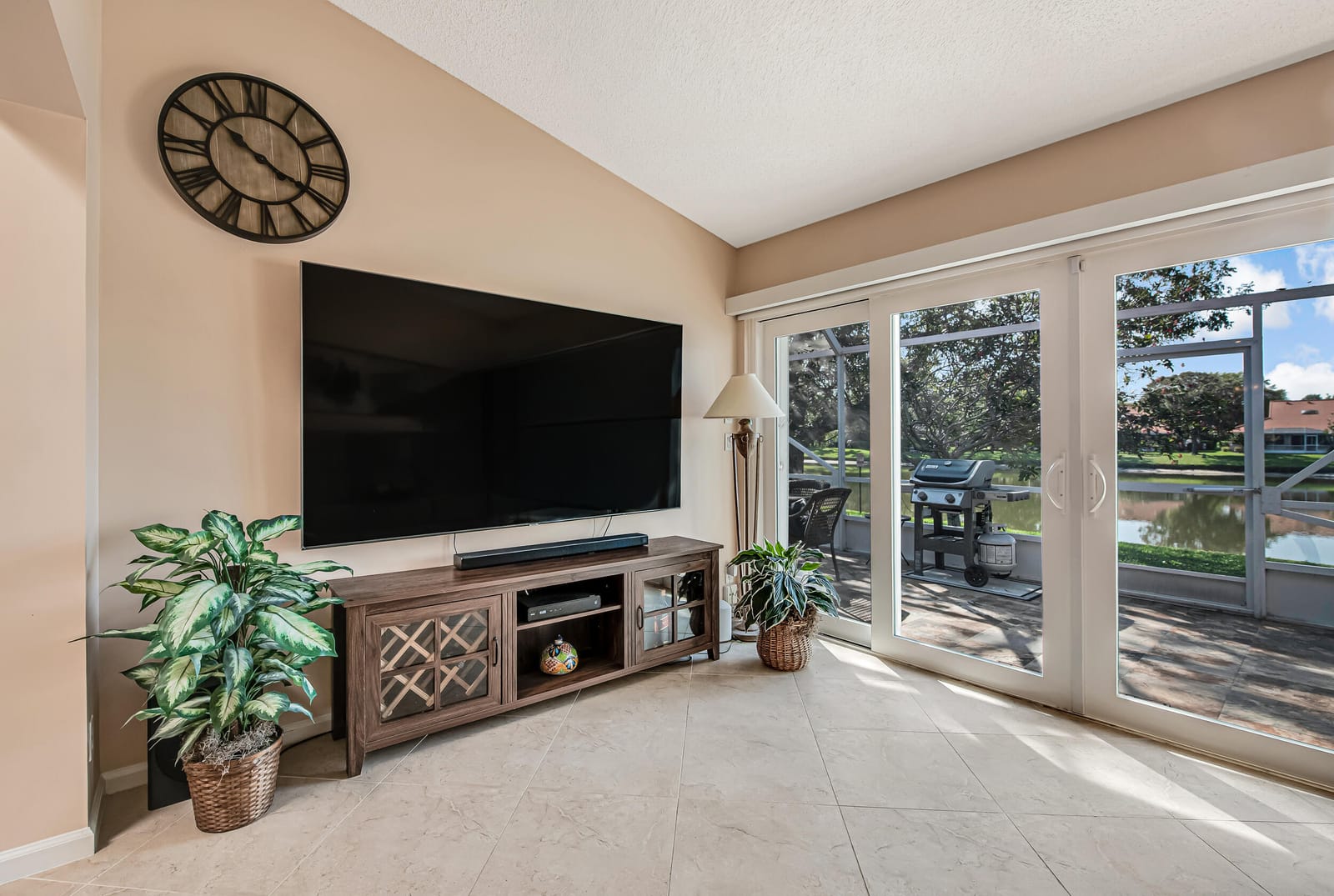 7690 Majestic Palm Drive, Boynton Beach, FL 33437 photo 12