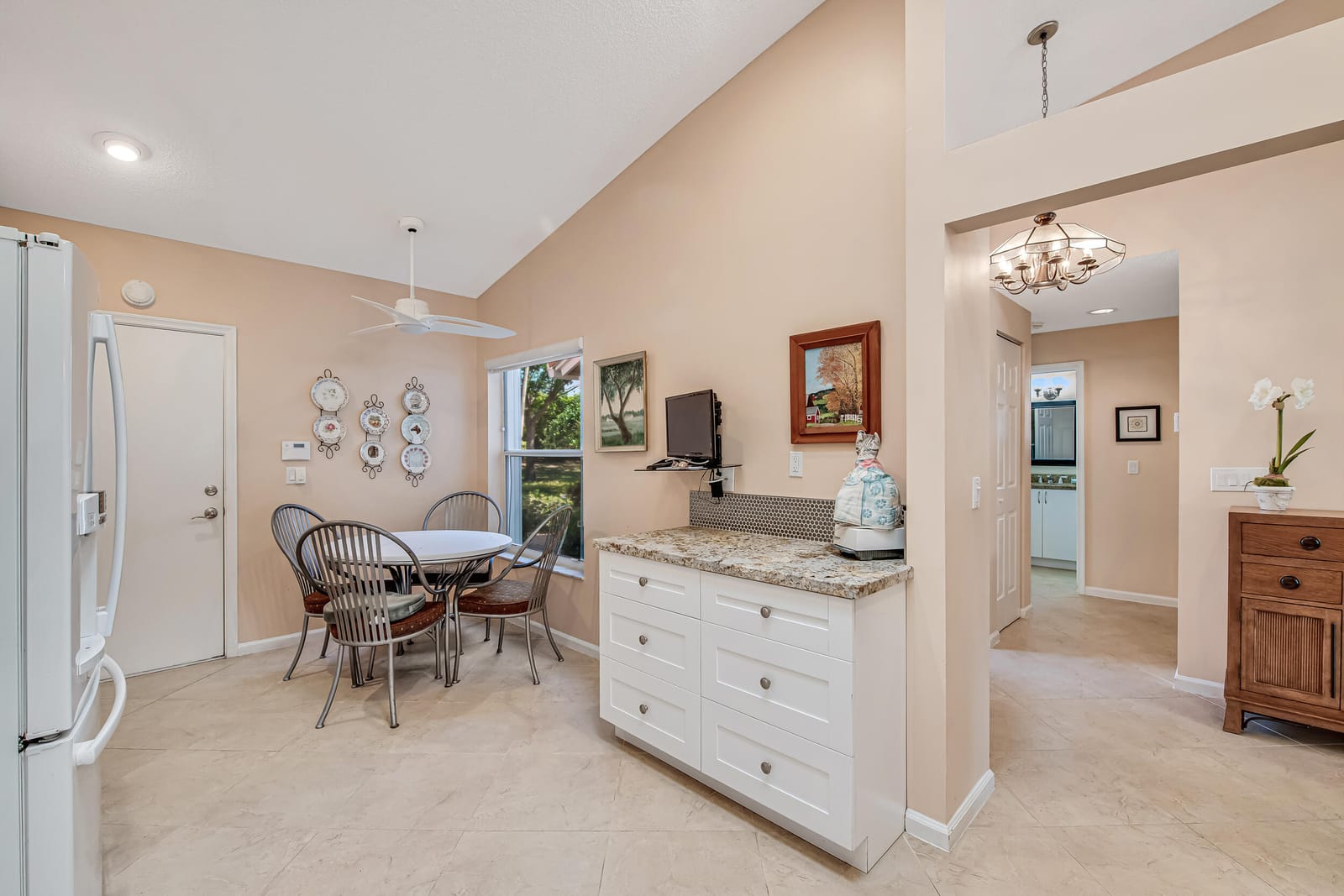 7690 Majestic Palm Drive, Boynton Beach, FL 33437 photo 17