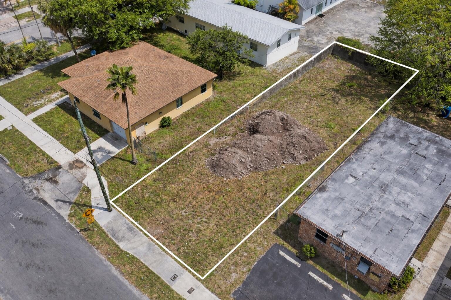 438 NW 13th Avenue, Fort Lauderdale, FL 33311