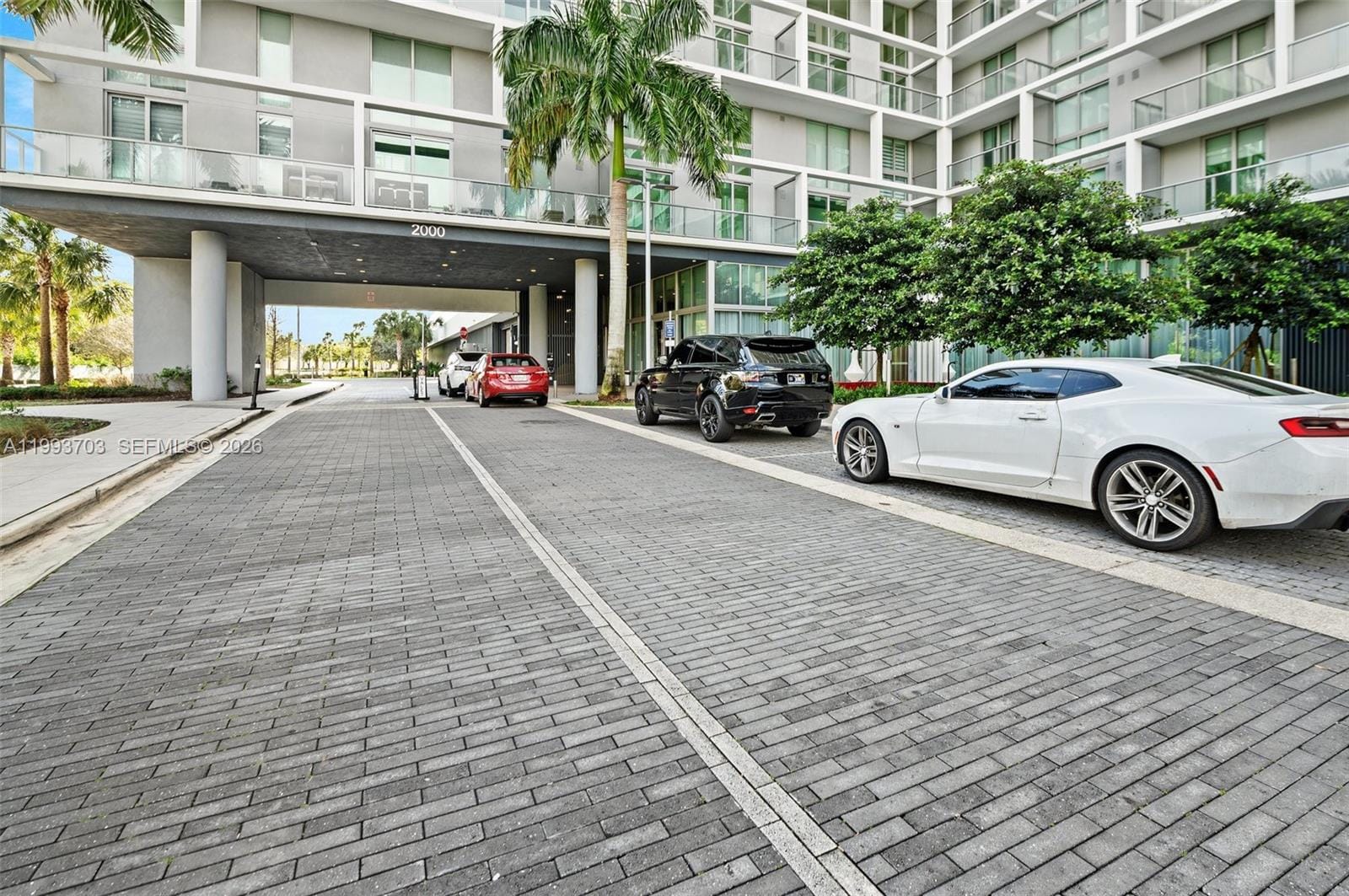 2000 Metropica Way 508 — photo 2