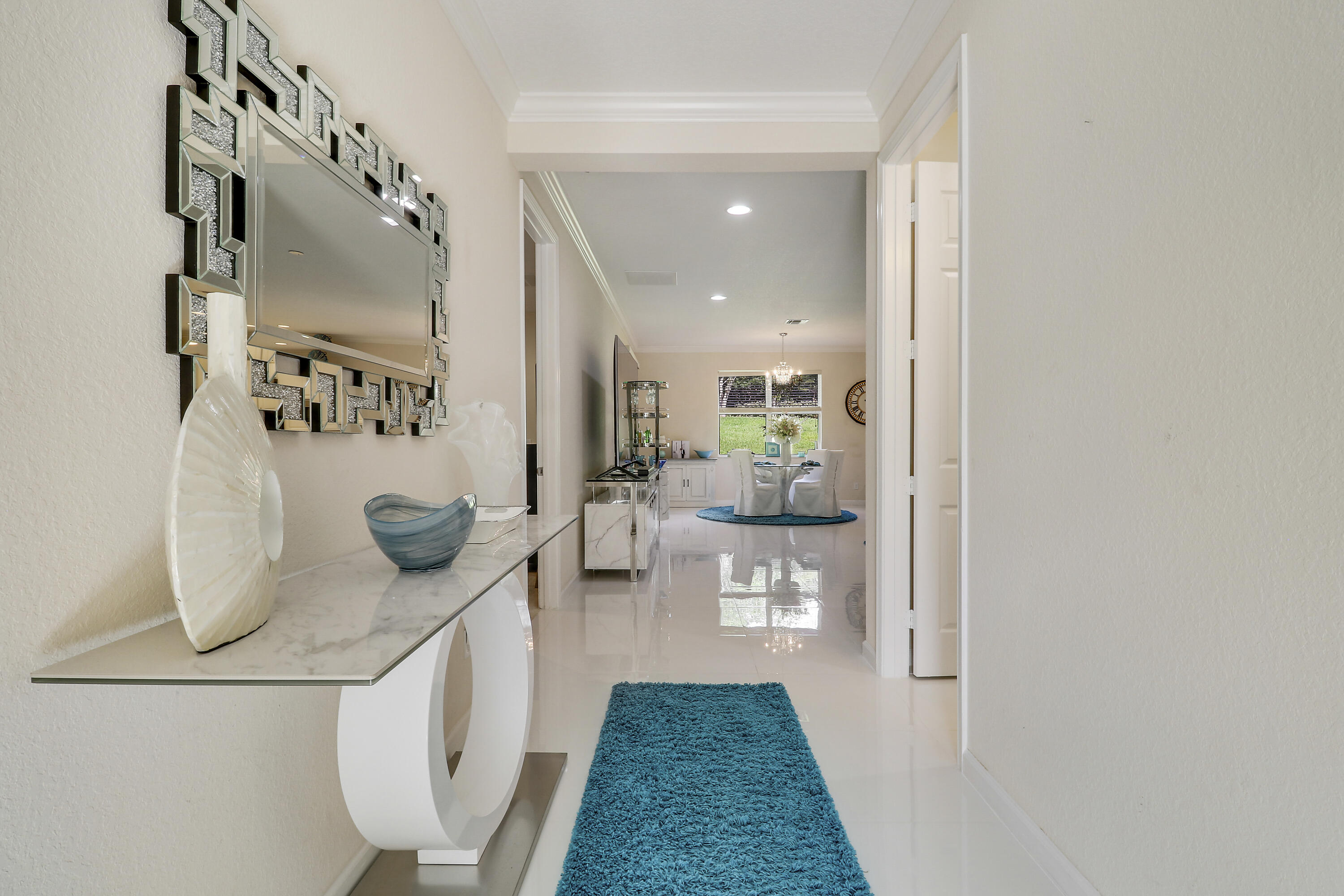 10118 SW Canossa Way — photo 4