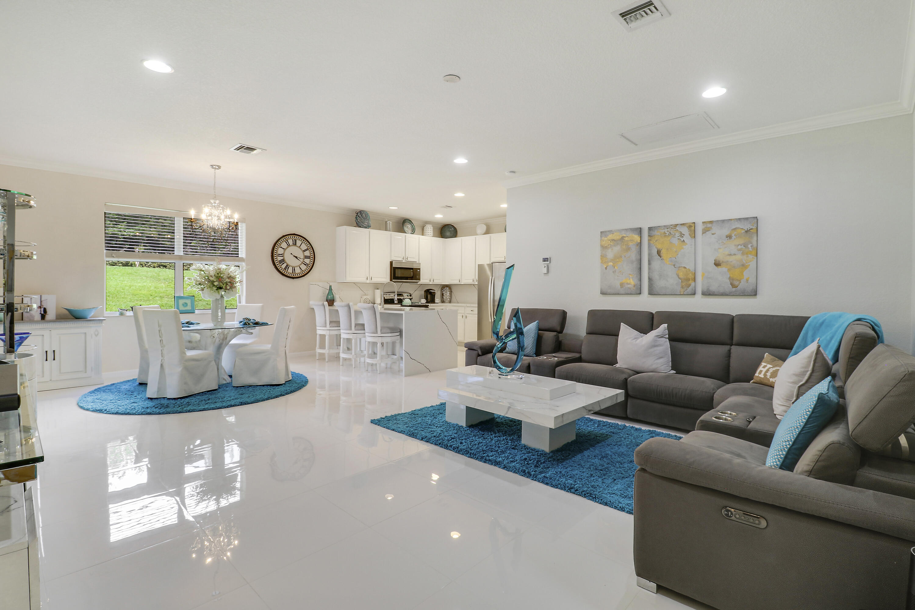 10118 SW Canossa Way — photo 5