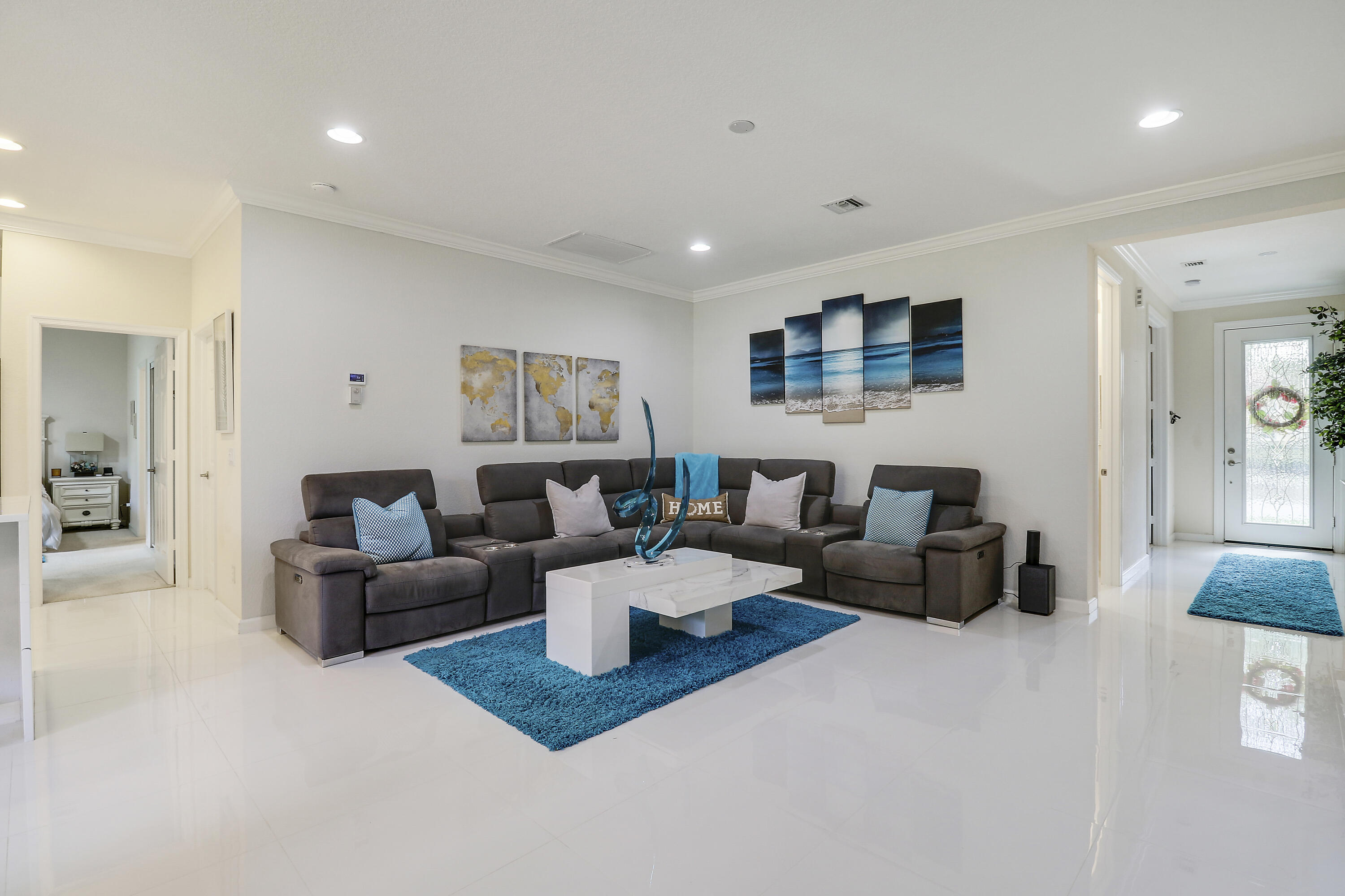 10118 SW Canossa Way — photo 6
