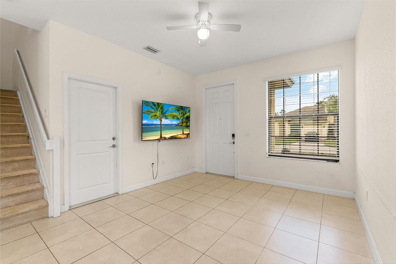 10156 W Villa Circle, Vero Beach, FL 32966 photo 15