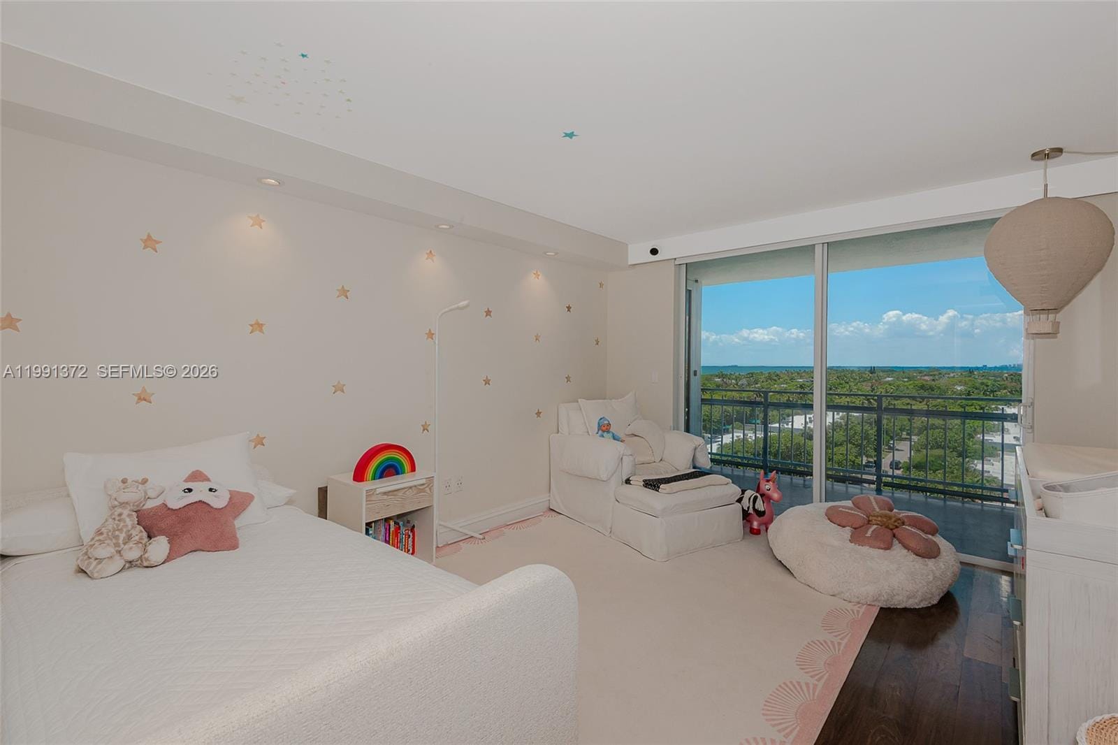 600 Grapetree Drive 9GN, Key Biscayne, FL 33149 photo 22
