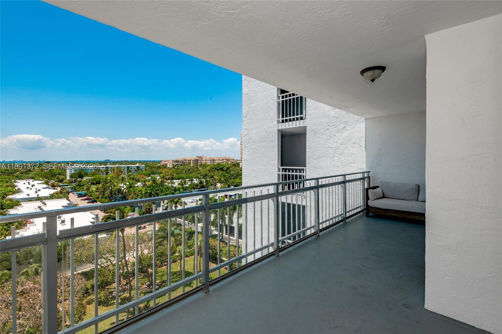 600 Grapetree Drive 9GN, Key Biscayne, FL 33149 photo 27