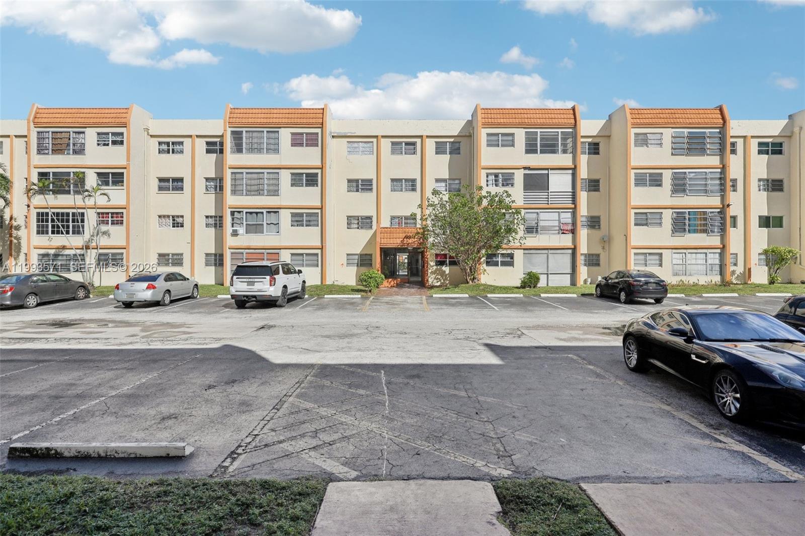 2301 NW 41st Avenue 403, Lauderhill, FL 33313, Lauderhill
