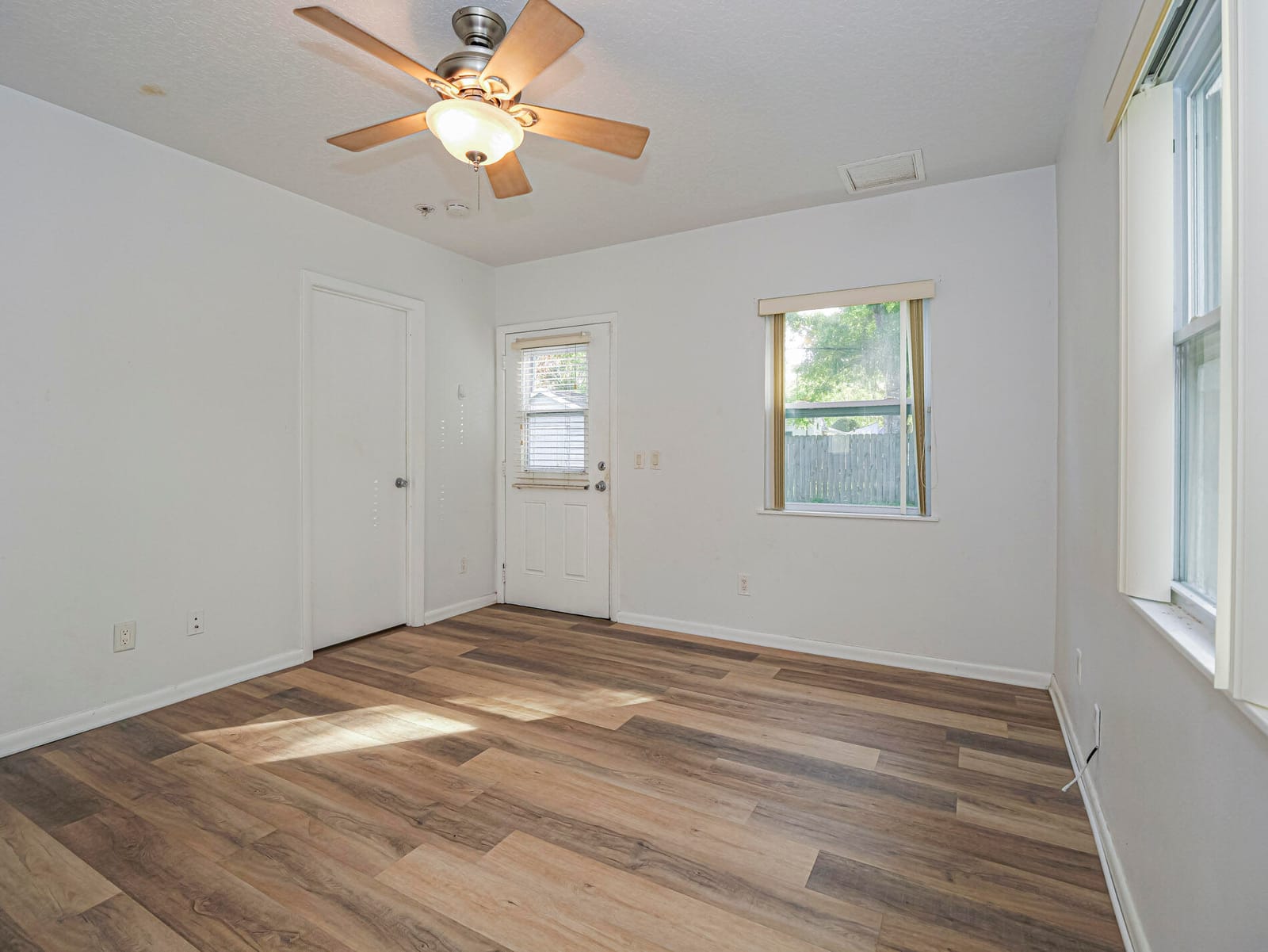 2021 Balboa Avenue, Vero Beach, FL 32960 photo 17