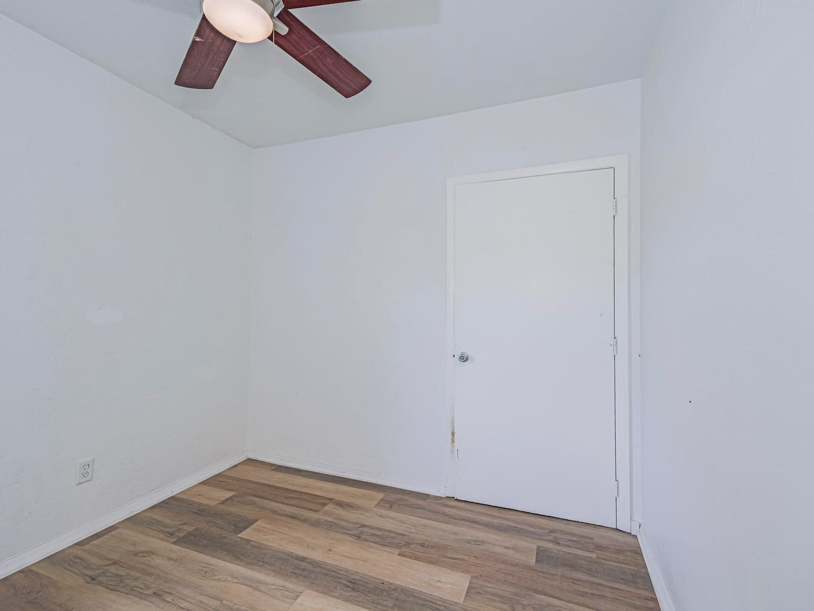 2021 Balboa Avenue, Vero Beach, FL 32960 photo 29