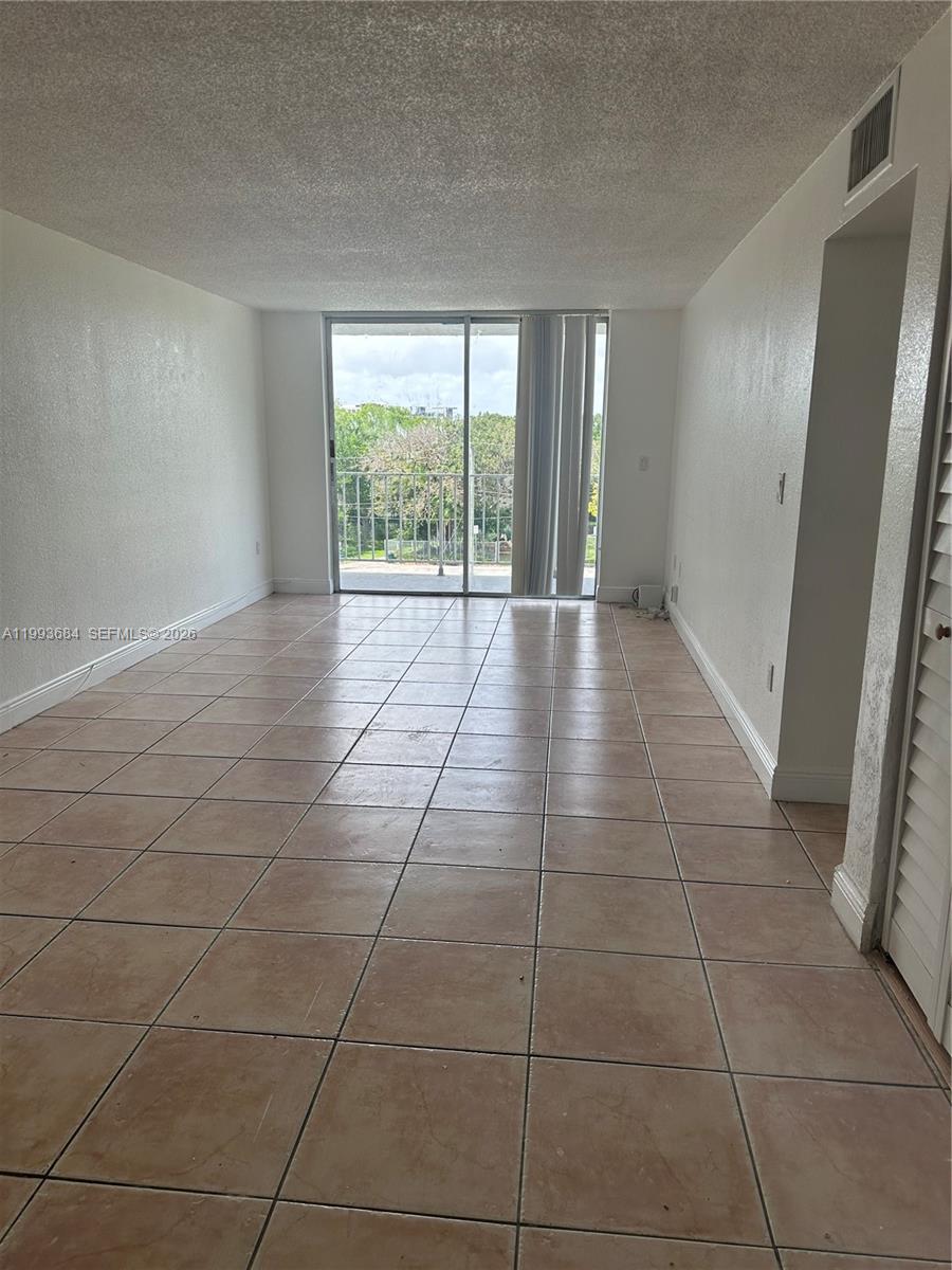 1805 Sans Souci Boulevard 404, North Miami, FL 33181, North Miami