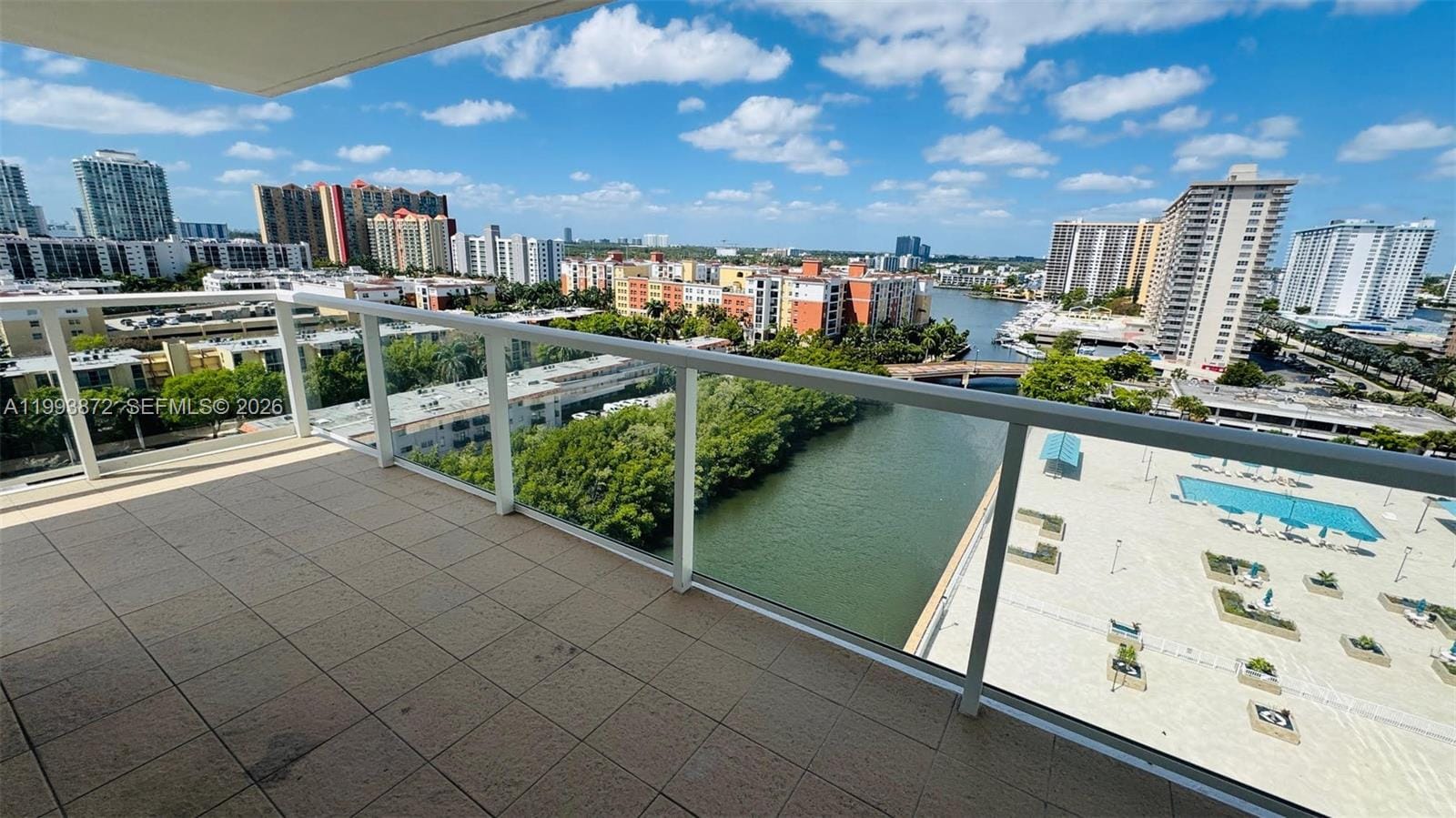 230 174th Street 1518, Sunny Isles Beach, FL 33160 photo 11