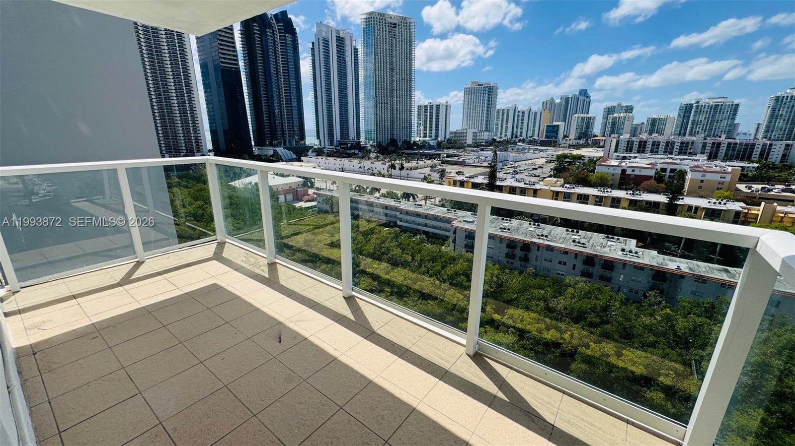 230 174th Street 1518, Sunny Isles Beach, FL 33160 photo 10