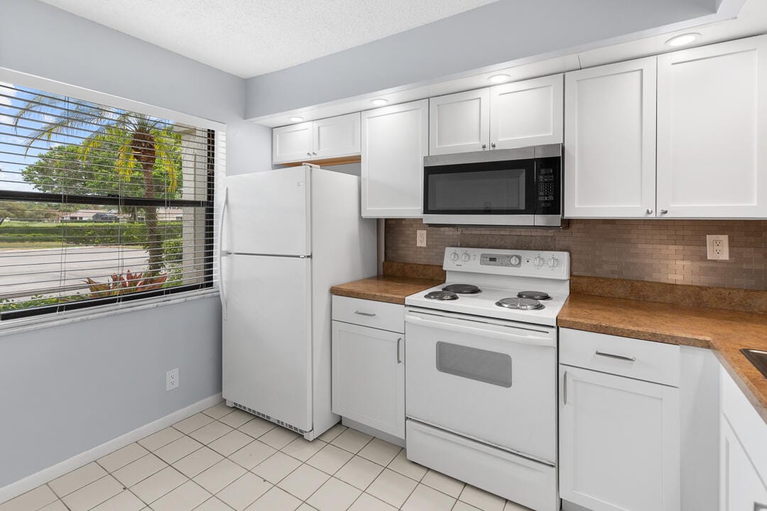 12962 Briarlake Drive 103 — photo 9