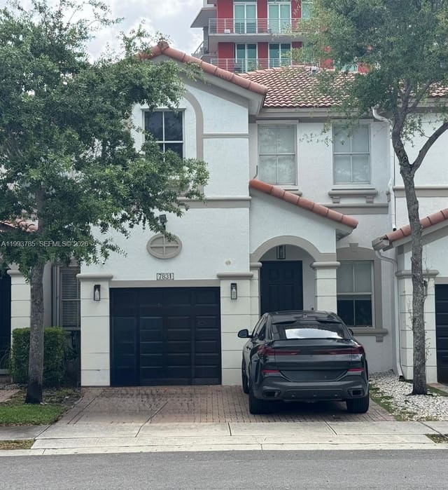 7831 NW 107th Court, Doral, FL 33178