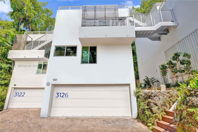 3126 Center Street 8, Coconut Grove, FL 33133