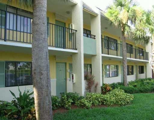 1205 Meadows Circle, Boynton Beach, FL 33436, Boynton Beach
