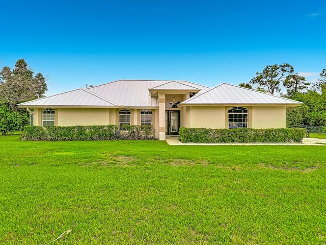 17930 87th Lane N, The Acreage, FL 33470