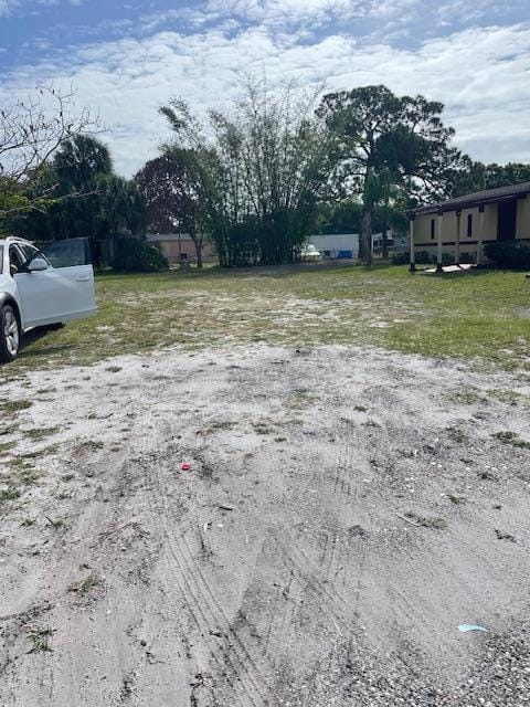 000 N 25th Street, Fort Pierce, FL 34994 photo 2
