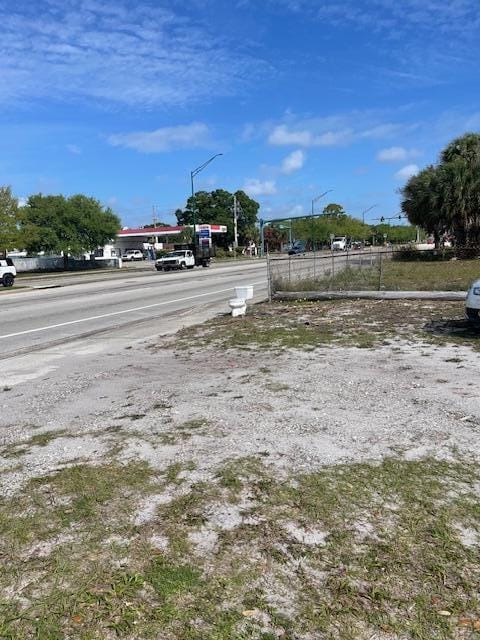 000 N 25th Street, Fort Pierce, FL 34994 photo 3