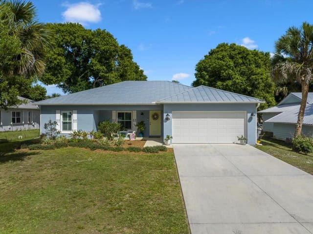 1116 SW 33rd Ave Avenue SW, sold in Grovenor Estates, Vero Beach, FL