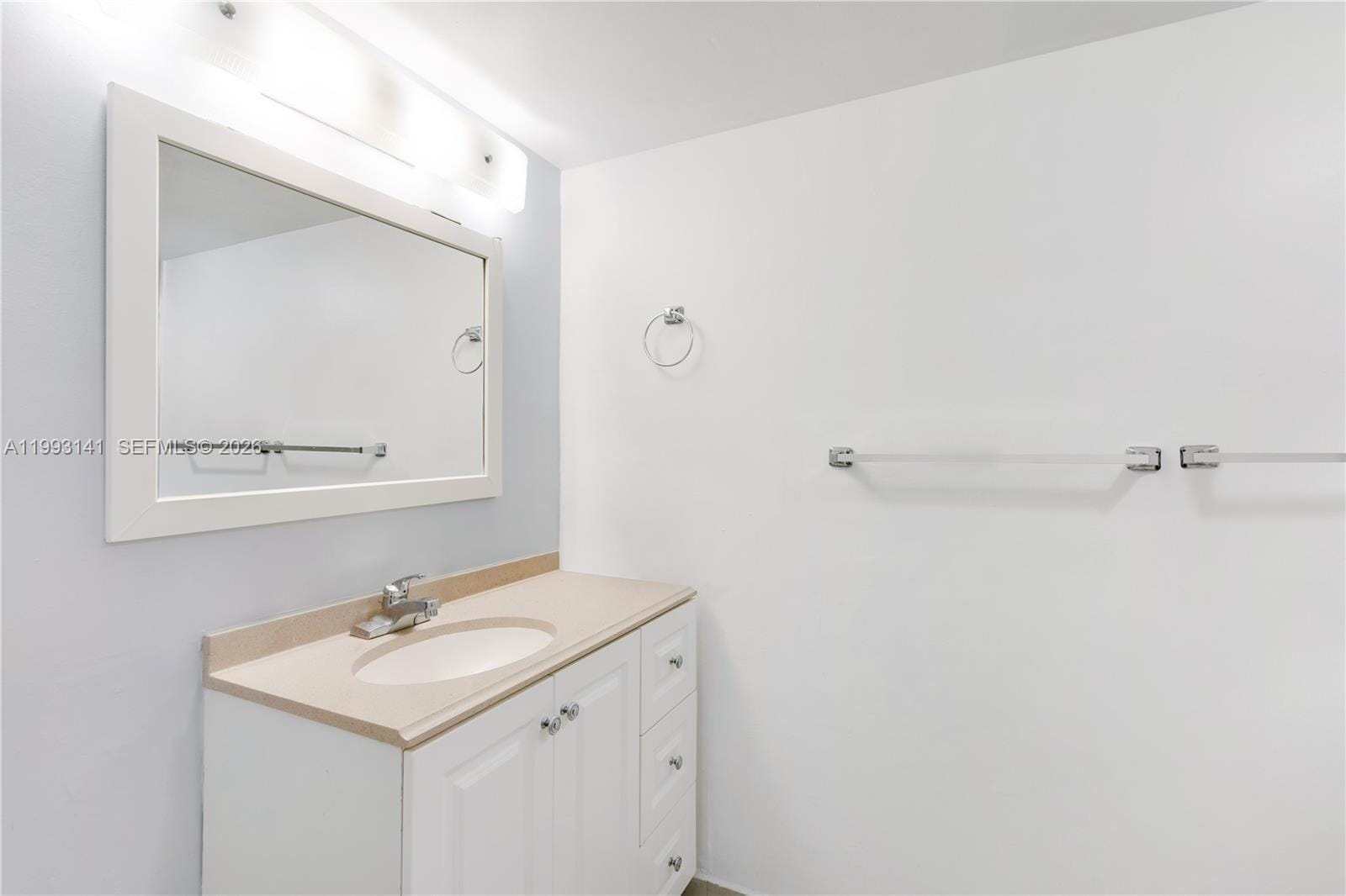 9423 SW 76th Street W21 — photo 5