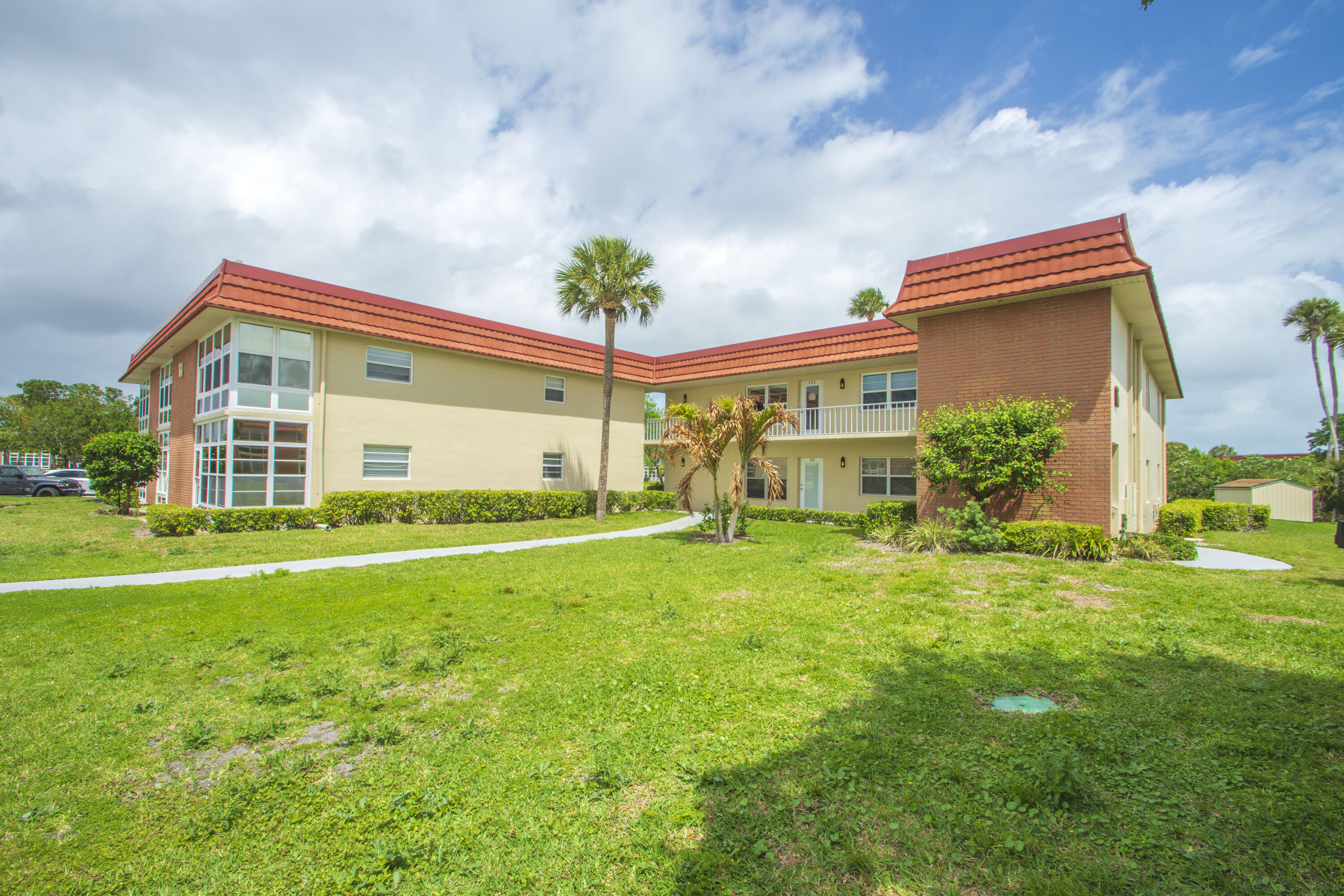66 Woodland Drive 204, Vero Beach, FL 32962, Vero Beach