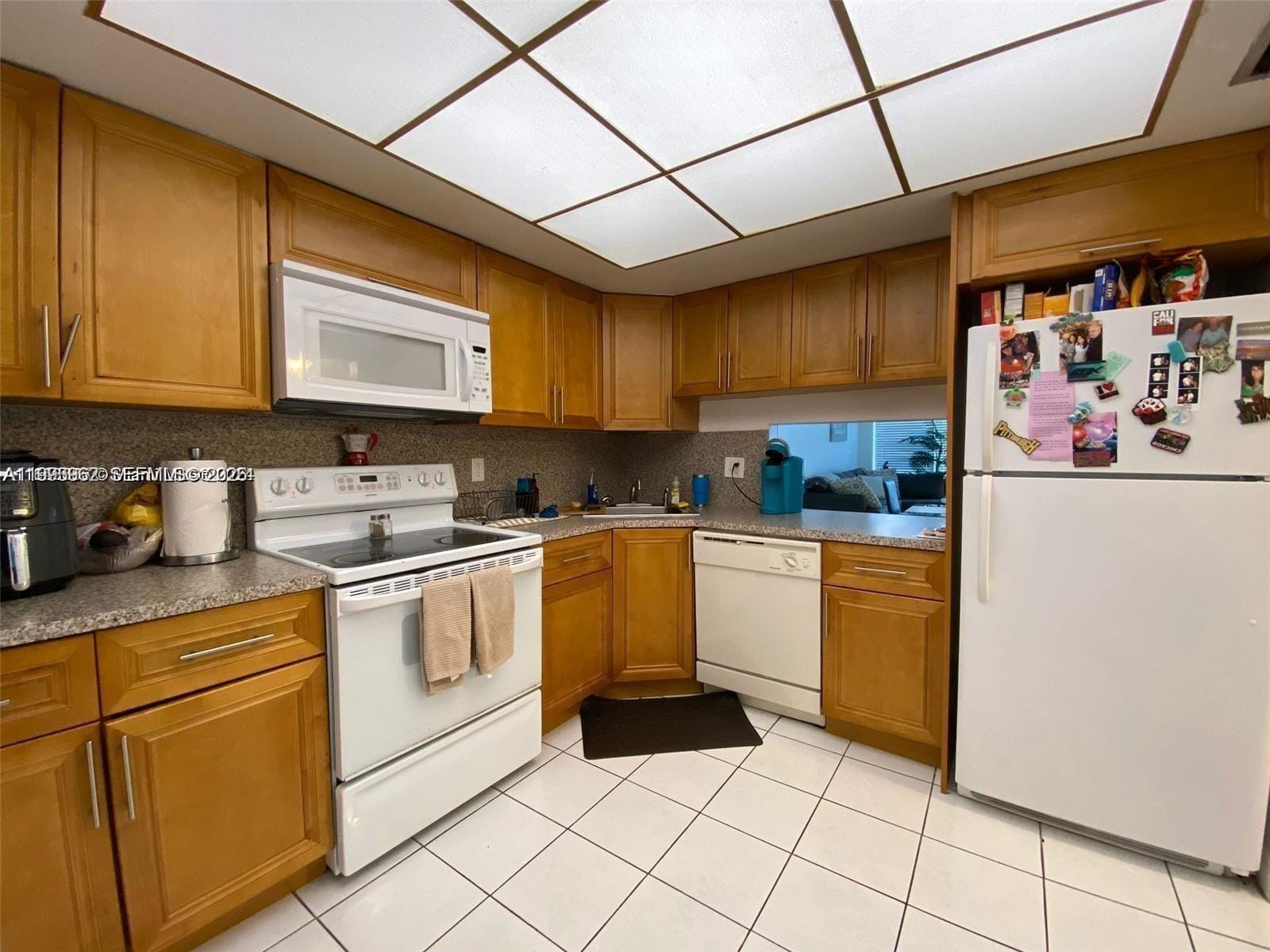851 NE 14th Avenue 420, Hallandale Beach, FL 33009 photo 6