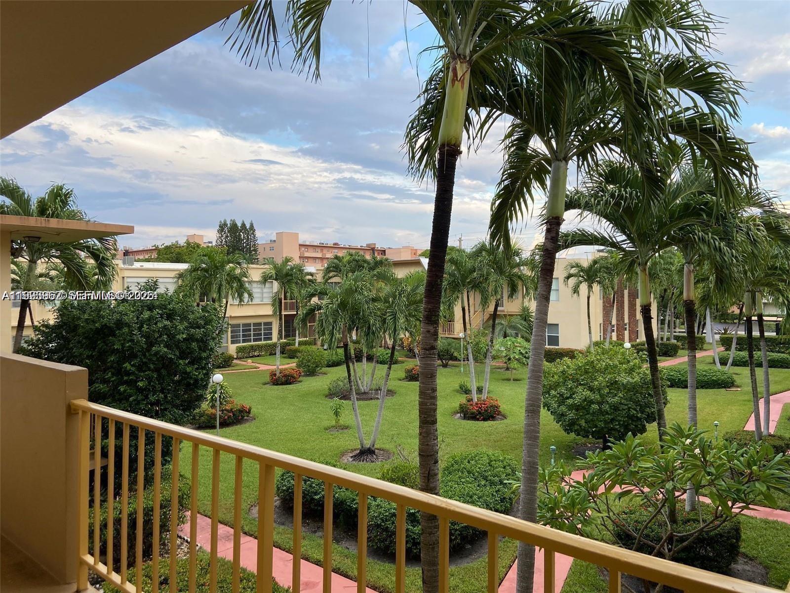 851 NE 14th Avenue 420, Hallandale Beach, FL 33009, Hallandale Beach